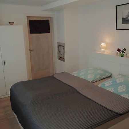 Ferienwohnung Holzmaden Am Platz Luaran gambar