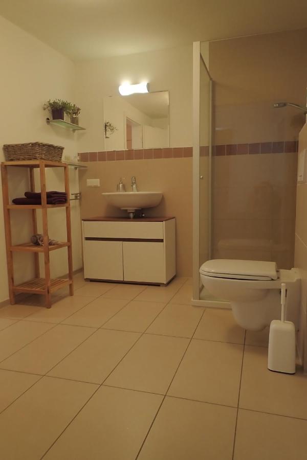 Ferienwohnung Holzmaden Am Platz Luaran gambar